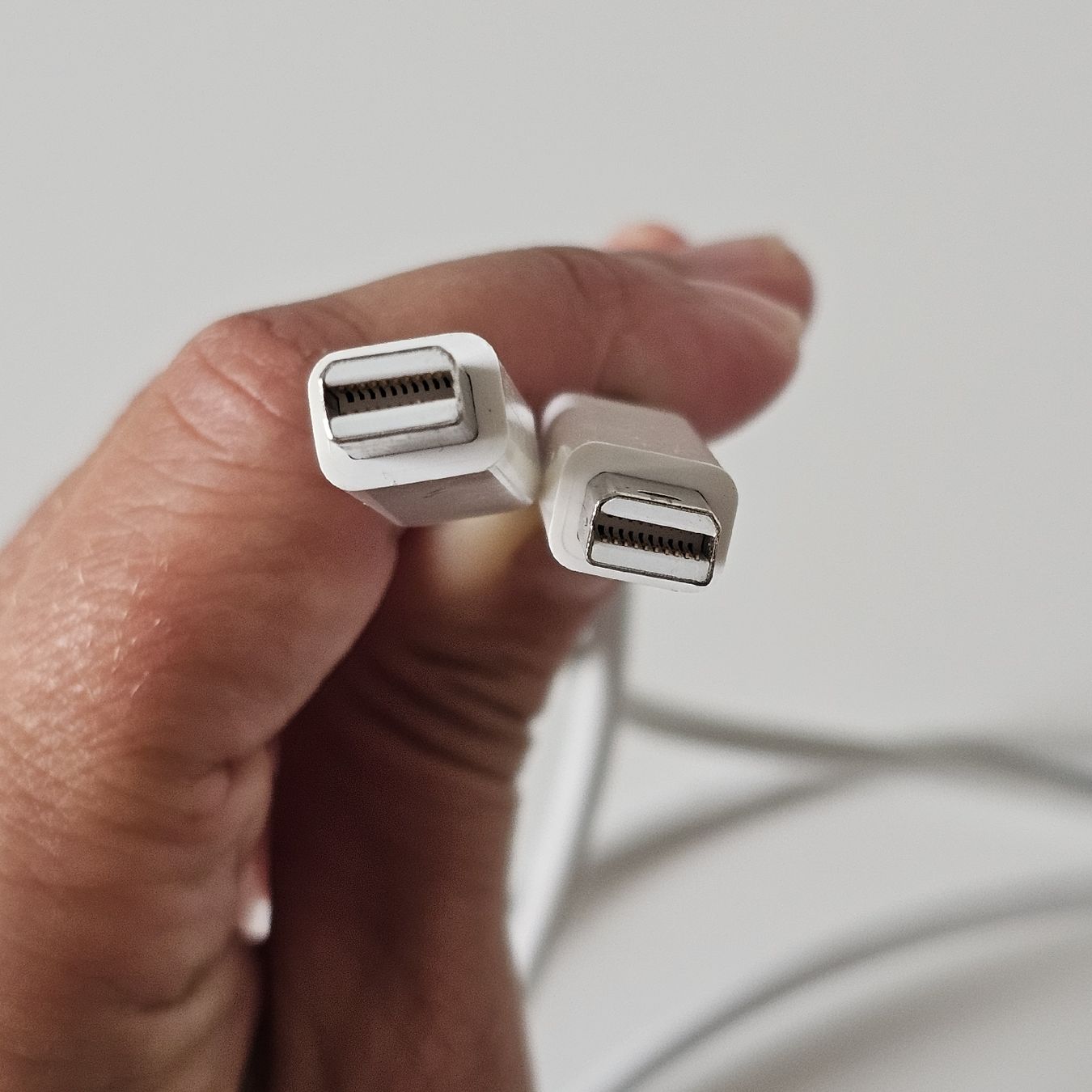Câbles: Apple Thunderbolt Cable White 1m Used – D'occasion à Matten b. Interl par Vanilla8 2
