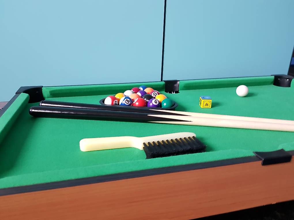 Billiardtische: cooler hochwertiger mini Billardtisch auf Beinen! – Gebraucht aus Zug von julialbi 3