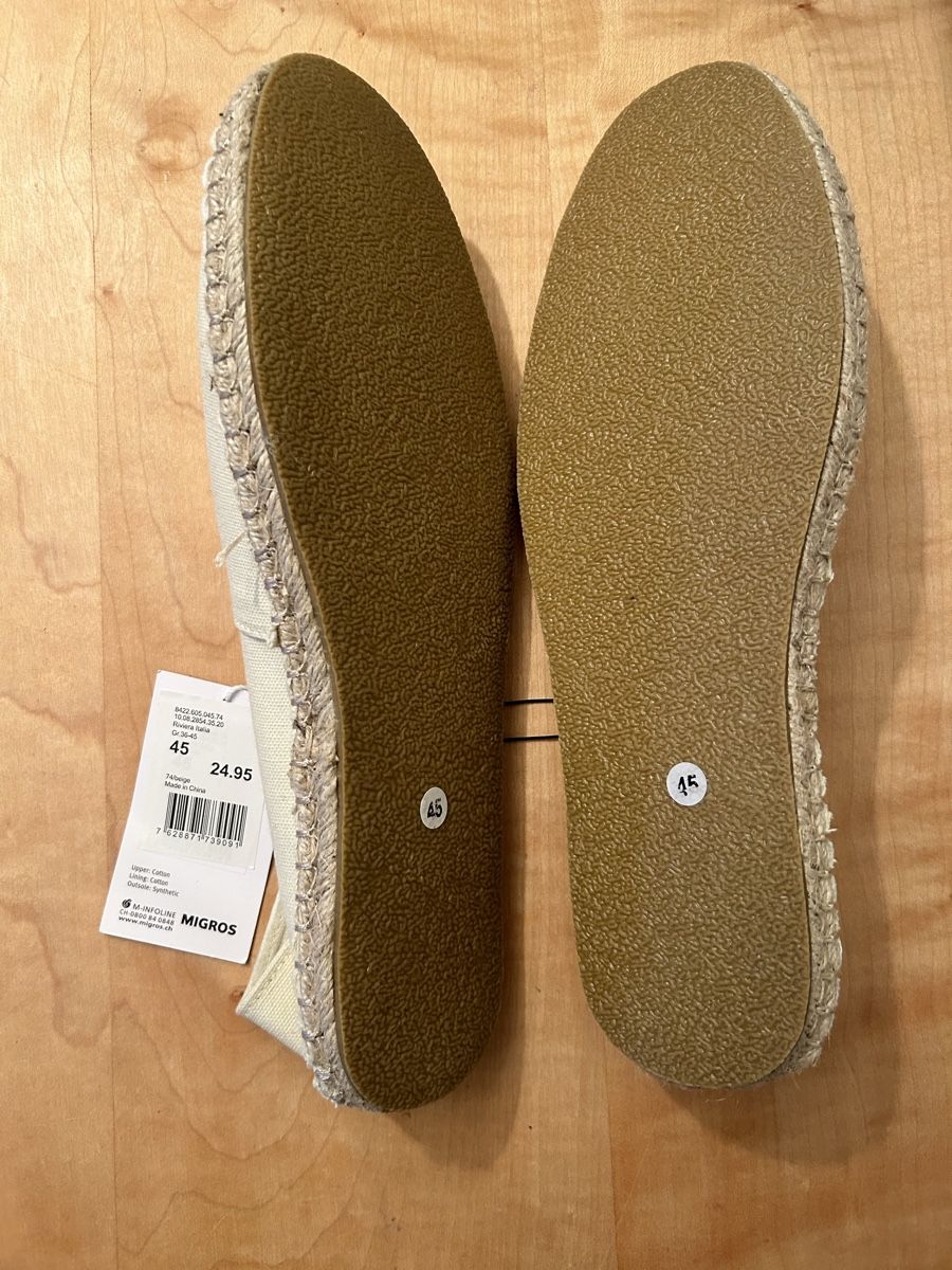 Chaussures hommes: Neue Espadrilles (Gr. 45) – Neuf avec emballage d'origine à Basel par enfantdor 1