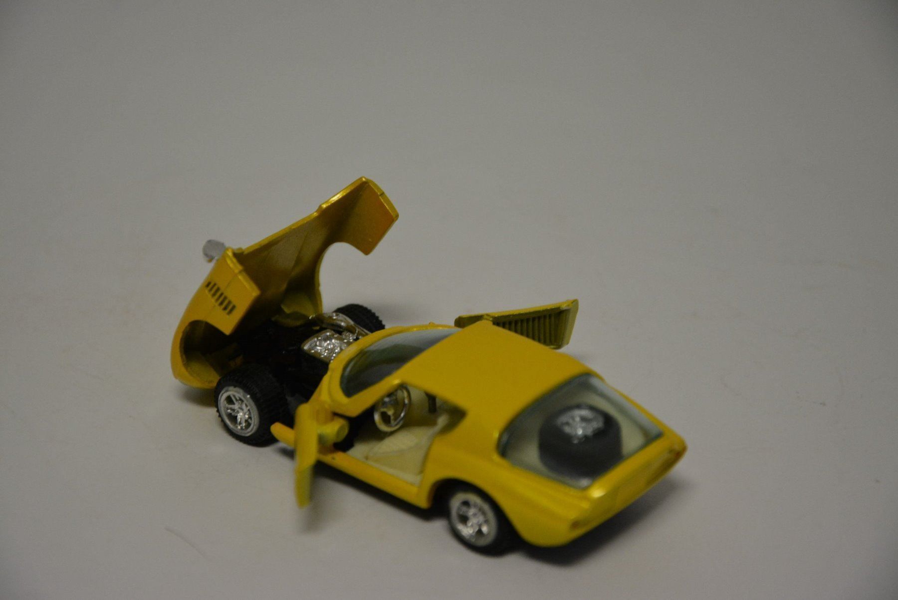 Alfa Romeo Modellautos: Alfa Romeo Giulia 1600 , 1:43 – Gebraucht aus Goldach von Feivel9 7