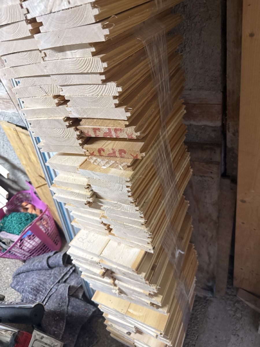 Articoli in legno: Brennholz 6Bünd – Usato da Langnau i. E. venduto da dom_vq57