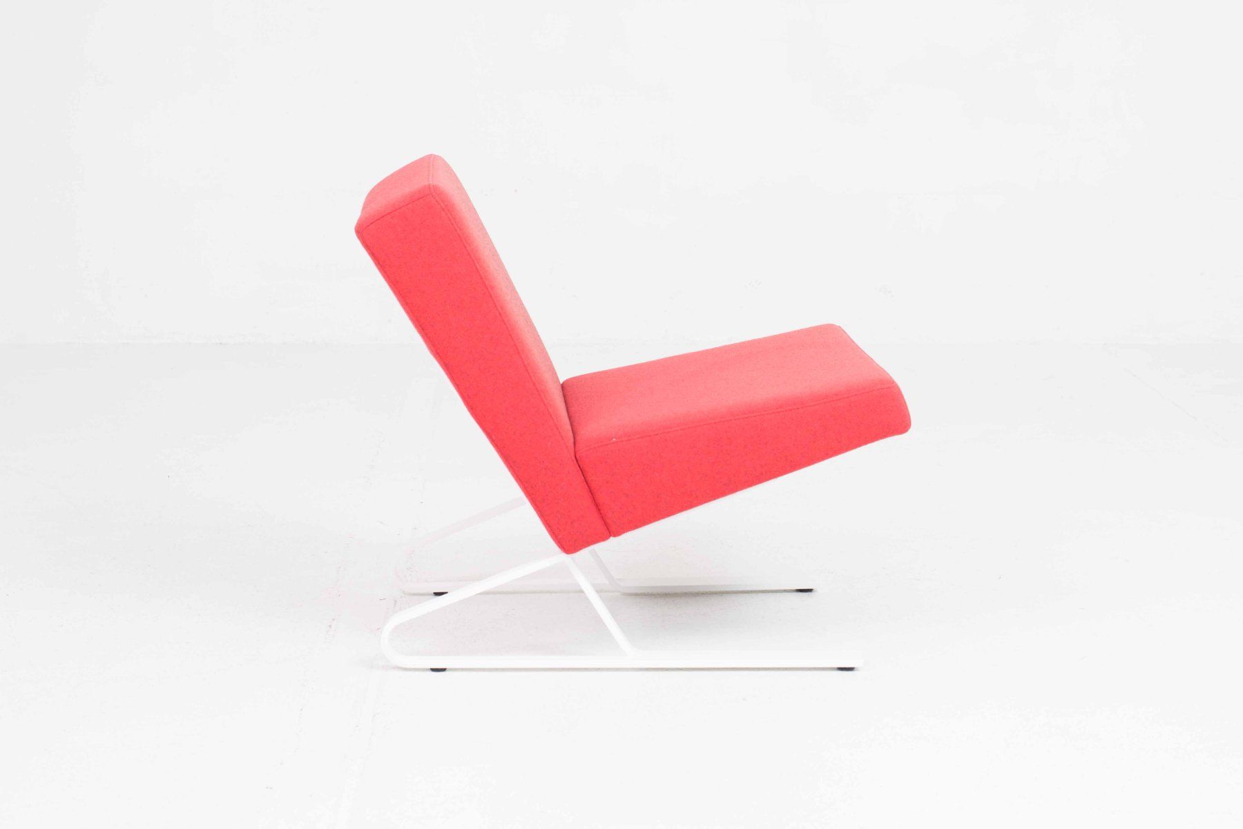 Classicon Poltrone: ClassiCon Satyr Sessel von For Use in rotem Stoff – Usato da Zürich venduto da STUZH38 3
