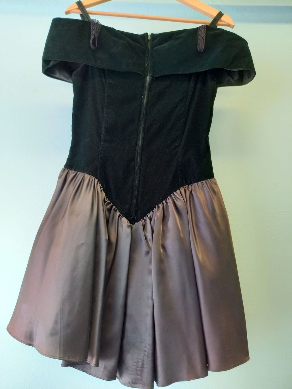 Robes: DAMEN  ABEND   KLEID – Neuf (Voir description) à Uster par flocke1 2