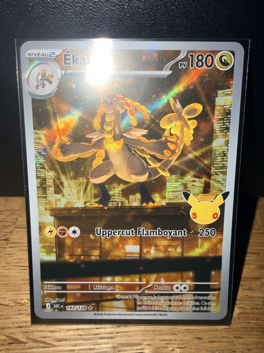 Pokémon Sammelbilder & Trading cards: 🇫🇷Ekaïser 30th – Gebraucht aus Champéry von MrJo