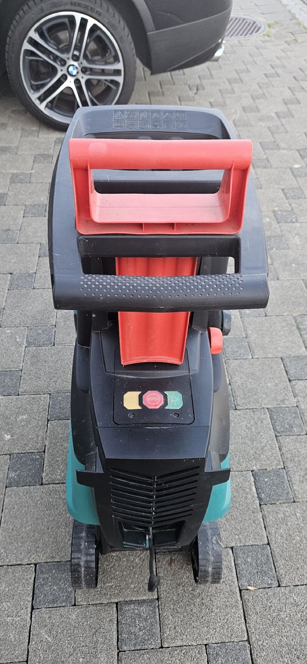 Bosch Häcksler: Häcksler Bosch AXT 22 D – Gebraucht aus Trimbach von dia_nv9g 3
