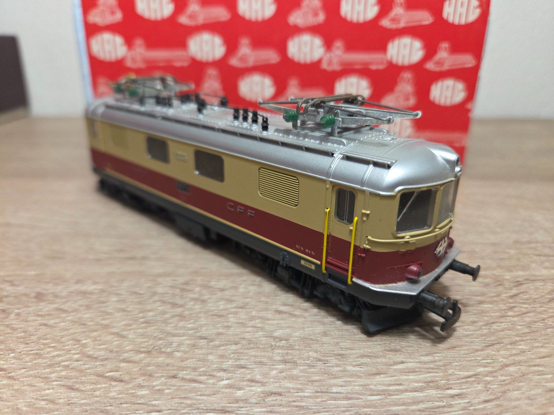 Hag Modellini di ferrovie: Hag 231 E-Lok Re 4/4 I SBB H0 – Usato da St-Aubin-Sauges venduto da Lo_Go 3