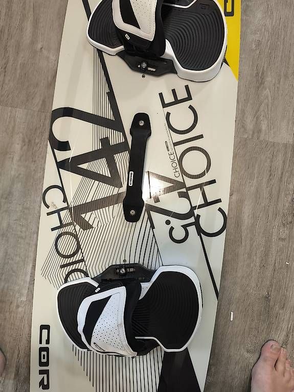 Tavole da surf e di nuoto: Kitsurfboard Core Choice 142x 42.5 – Usato da Schönengrund venduto da Kroko5 1