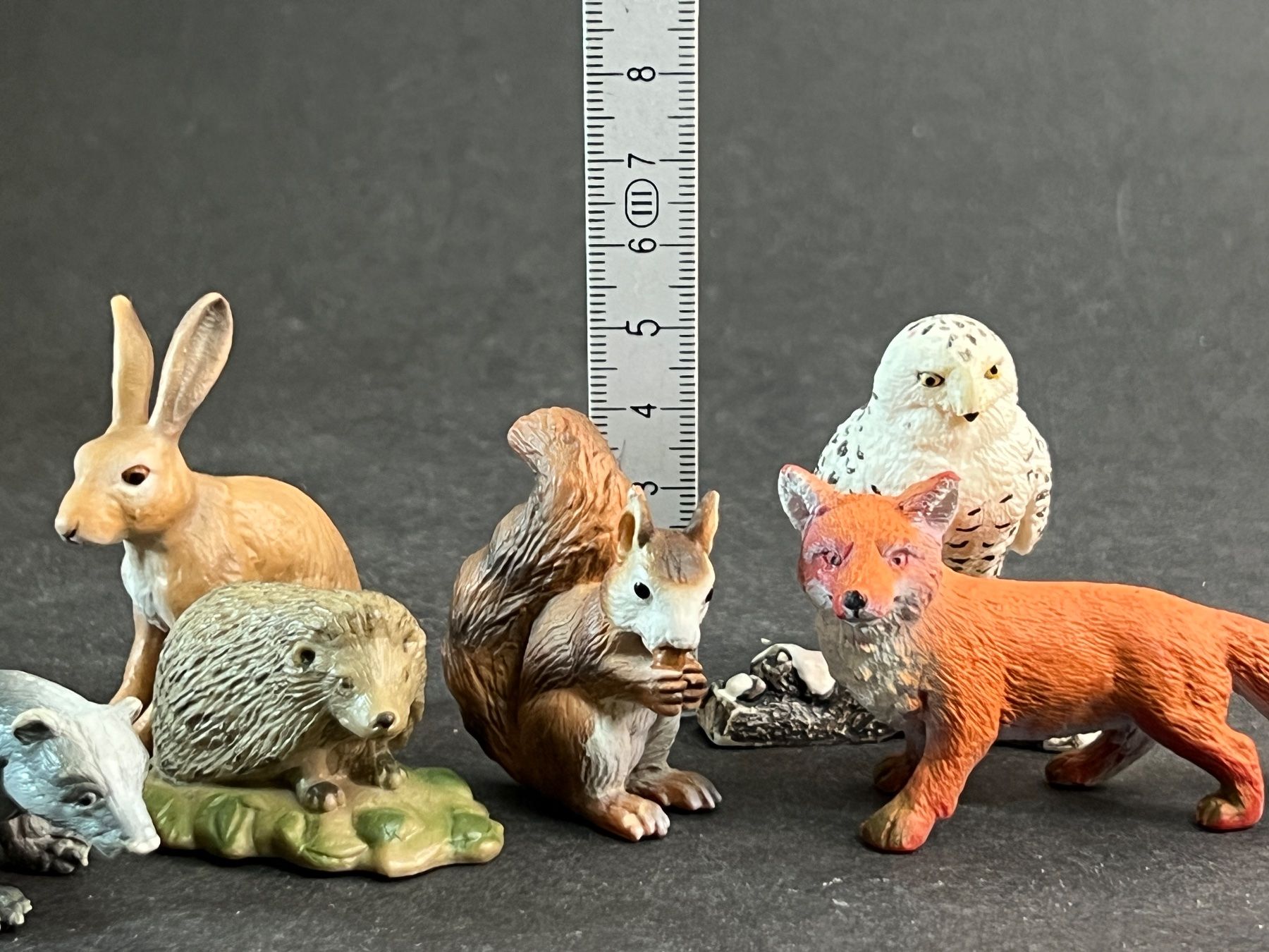 Schleich Statuette: Schleich Waldtiere Fuchs Igel Hase Eichhörnchen Eule Dachs – Usato da Ennetbaden venduto da mapa05 1