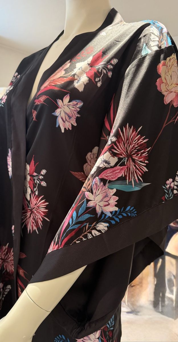 Accappatoi: Peignoir-robe de plage 36-38 – Nuovo (secondo la descrizione) da Genève venduto da flocon06 5