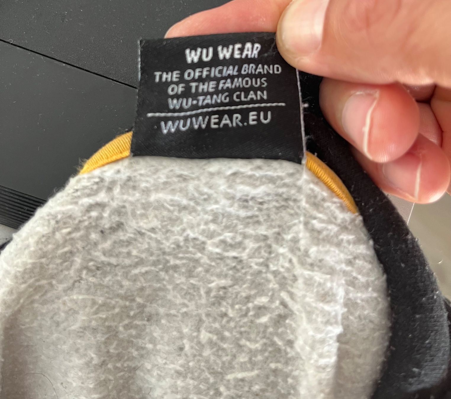 Maglioni & Felpe: Hoody Wu Tang Clan – Usato da Morbio Inferiore venduto da mad_wh5n 5
