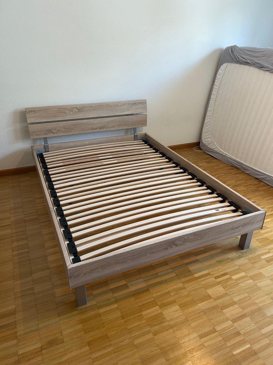 Hasena Betten: Bett mit Einlegerahmen 140/200cm – Gebraucht aus Liestal von MATAS