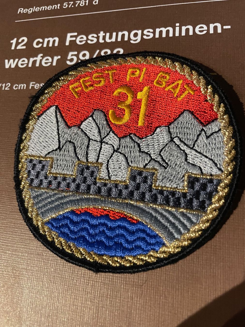 Schweizer Armee Toppe: Fest Pi Bat 31 Stab – Nuovo (secondo la descrizione) da Oberiberg venduto da stab