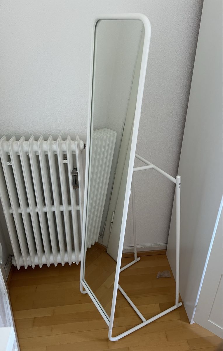 Ikea Specchi: IKEA KNAPPER Standspiegel, weiss – Nuovo (secondo la descrizione) da Zürich venduto da Deniloh