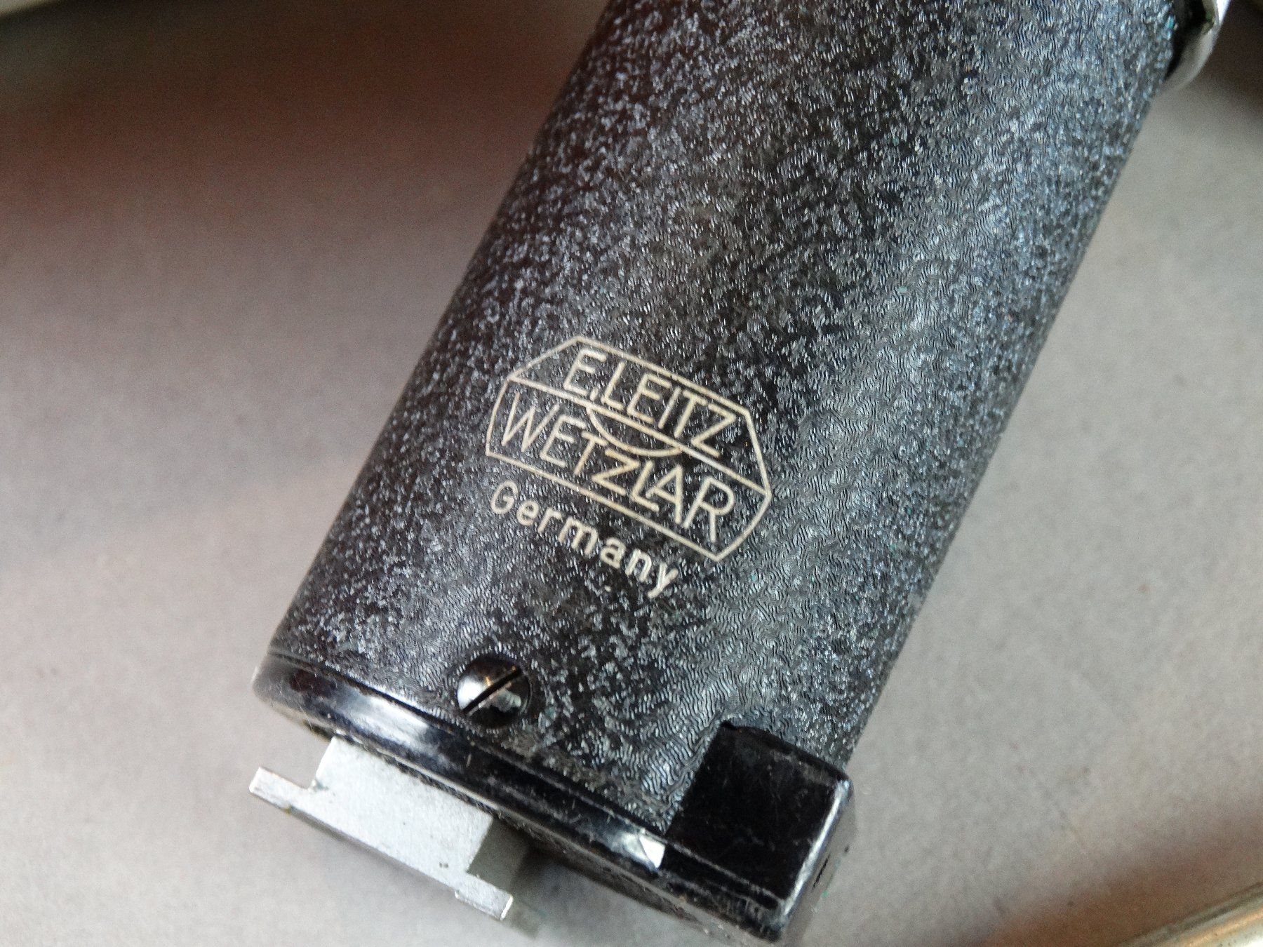 Leitz Fotocamera: Leica Leitz Blitzgerät Leica-Code: CEYOO / Baujahre:1950 -59 – Usato da Grossaffoltern venduto da mulani 6