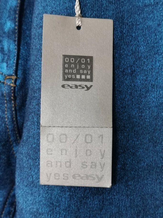 Jeans: Damen Hose Jeans blau glitzernd, Gr. 32 – Neu (gemäss Beschreibung) aus Sirnach von windrad65 3
