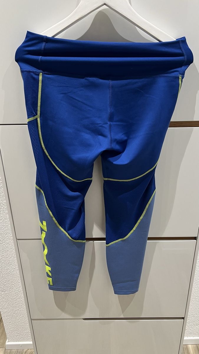 Pantalons: Nike Trainingshose – D'occasion à Wetzikon ZH par KikiZu 1