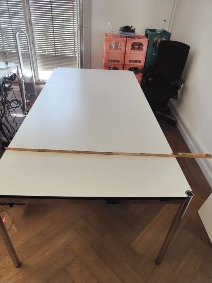 Schreibtische: USM Haller Bürotisch, 200 x 100cm – Gebraucht aus Winterthur von d.bilgin