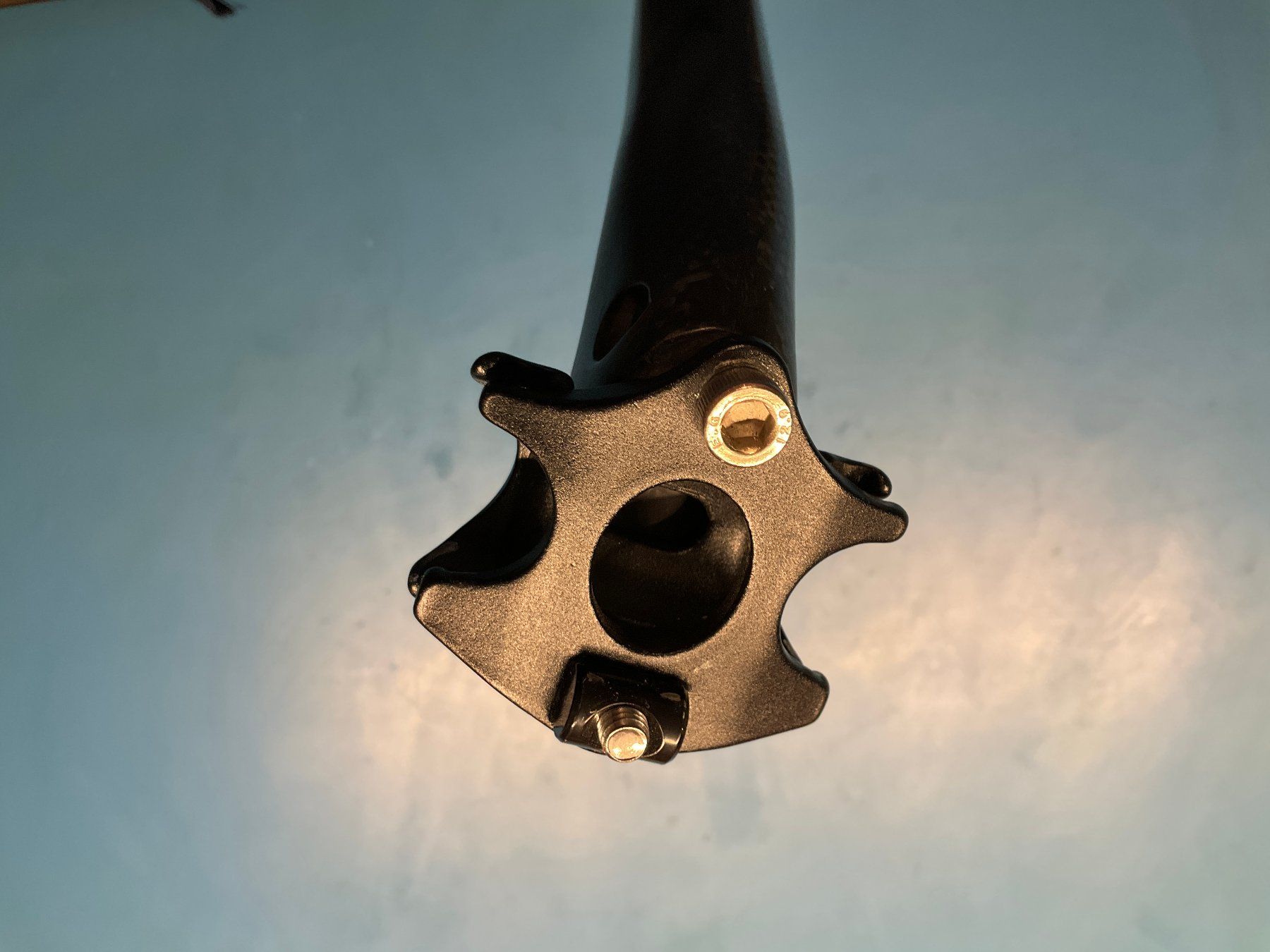 Pièces détachées: Carbon Sattelstütze – D'occasion à Uster par hsh9 3