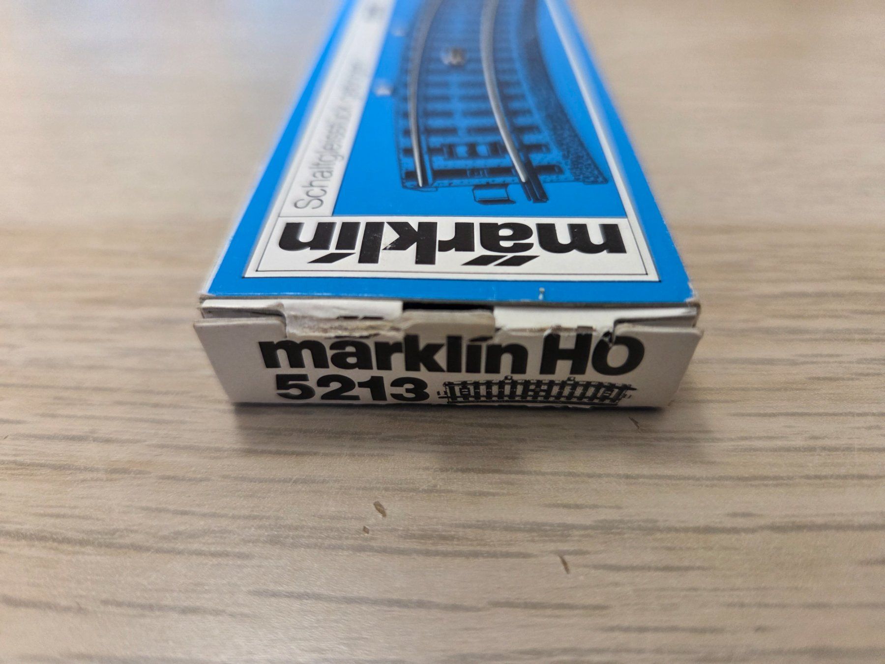 Märklin Modelleisenbahnen: Märklin 5213 Schaltgleis H0 – Neu und originalverpackt aus St-Aubin-Sauges von Lo_Go 1