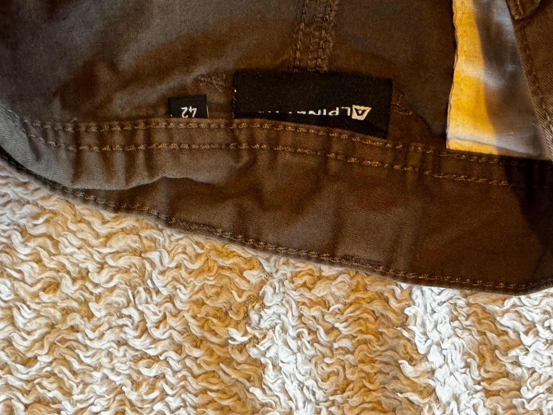 Alpine Pantaloni: Alpine Pro short gr. 42 – Usato da Ovronnaz venduto da Etagne68 3