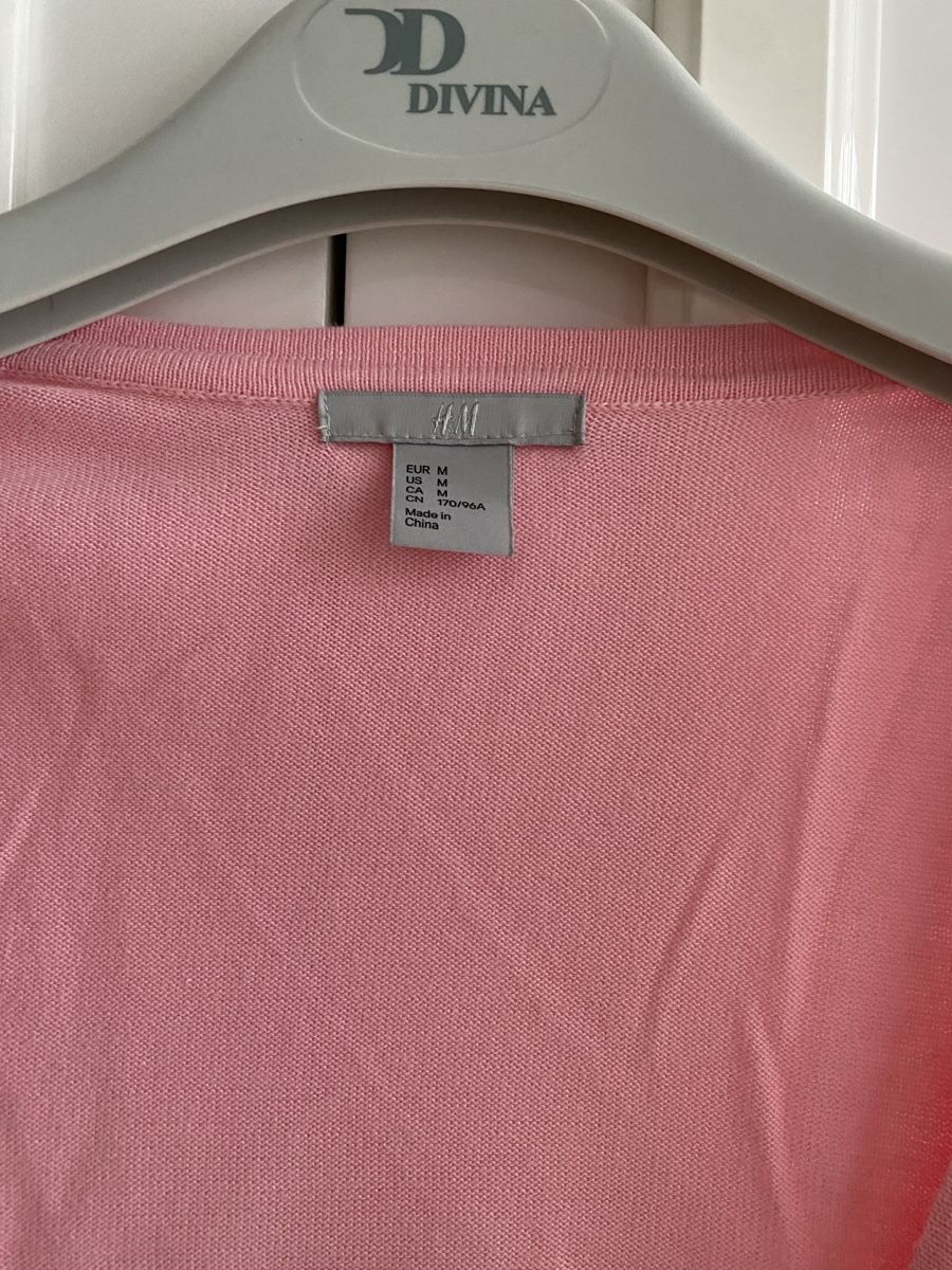 H&M Top: H&M Jäckchen in Pink Gr. M – Usato da Altendorf venduto da Anjapple 2