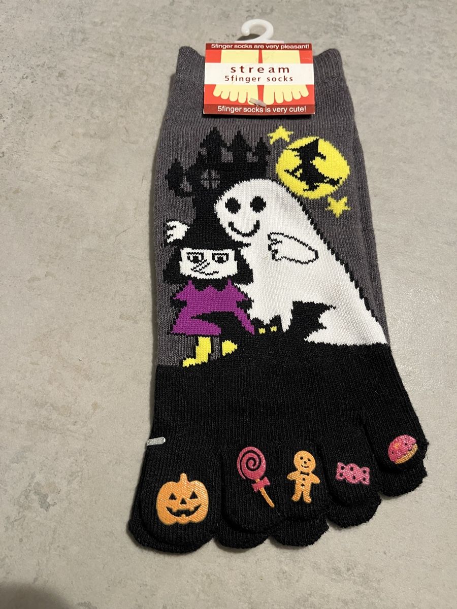 Chaussettes: Chaussettes à orteils – Neuf avec emballage d'origine à St. Prex par Nikolletta