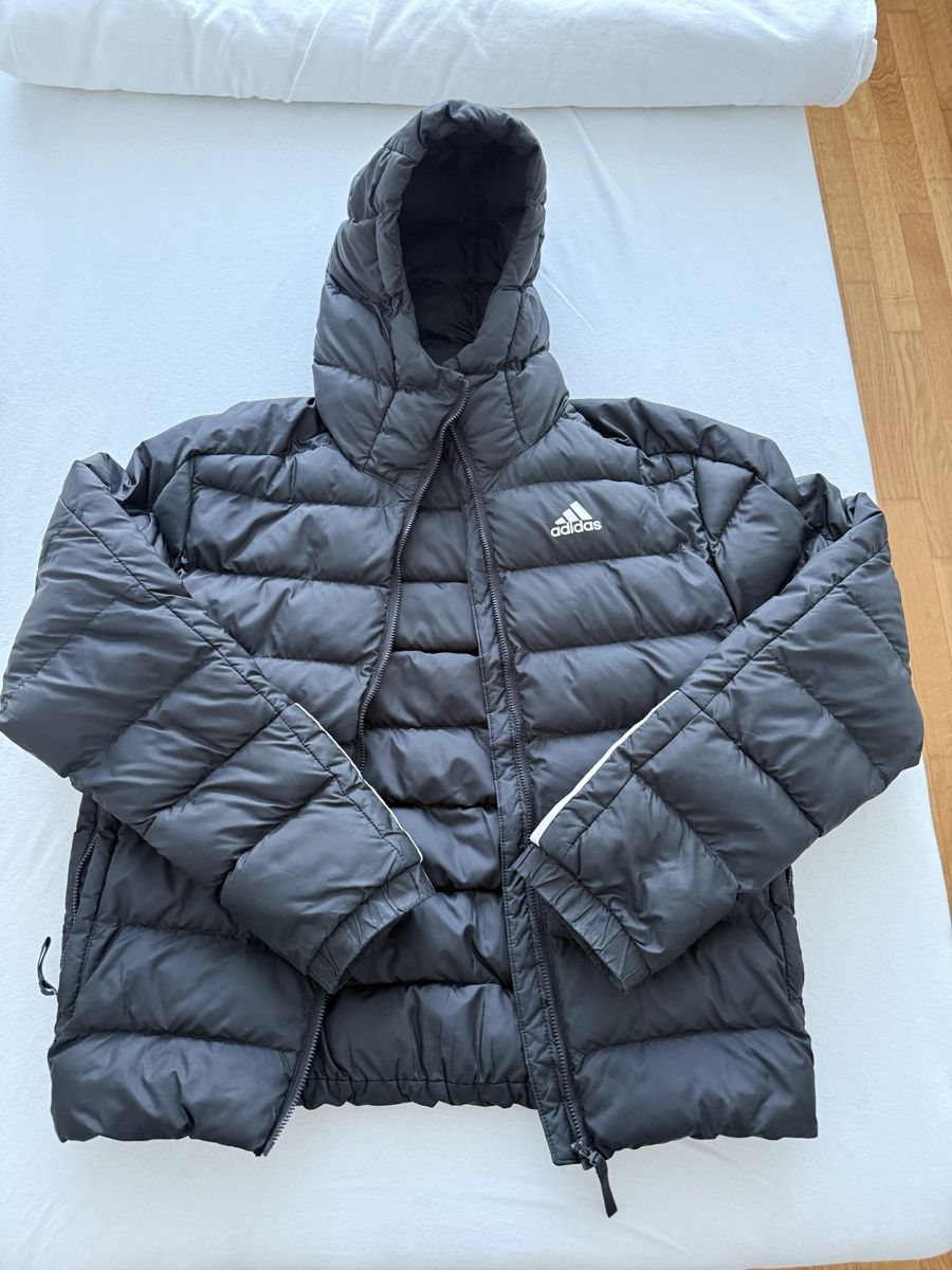 Giacche: Adidas Winterjacke  – Usato da Rothrist venduto da Lon28