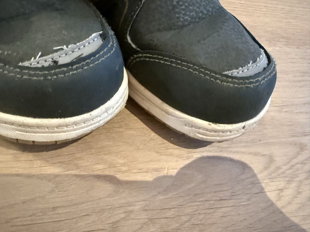Schuhe für Jungen: Kinderstiefel Zigzag grün Grösse 30 – Gebraucht aus Rümlang von zflyfa0001 2