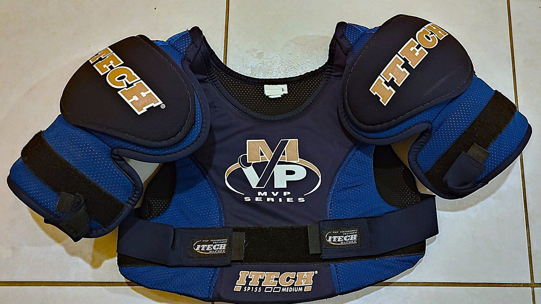 Protezioni & Imbottiture: Itech MVP Series Brustpanzer, Gr. M – Usato da Worb venduto da Jeremias86