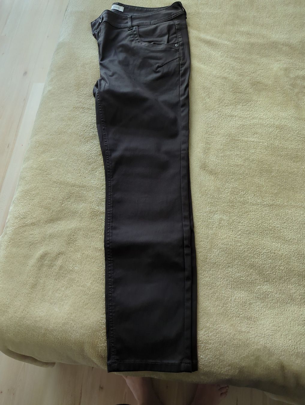 Cecil Lotti di vestiti: NEU Street One Glitzer-Pulli+ Cecil Kunstlederhose – Nuovo e nell'imballaggio originale da Einsiedeln venduto da katschar 2