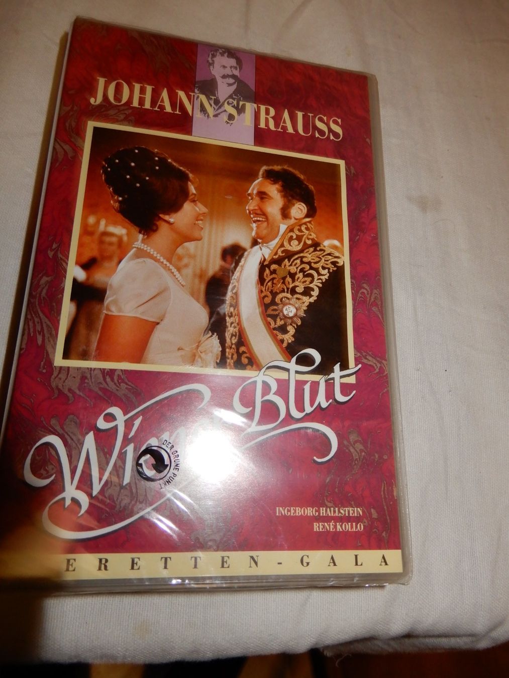 Tutti i VHS: Wiener Blut von Jahnn Strauss VHS – Usato da Worben venduto da MaKo3252 2
