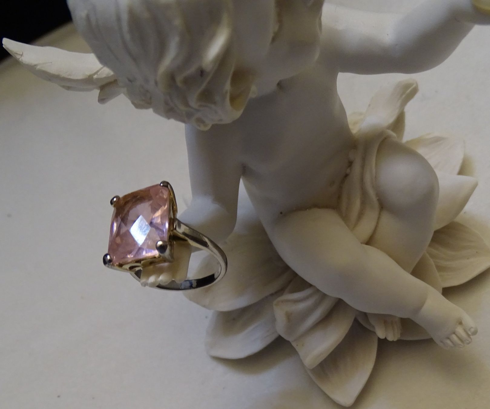 Anelli: ***TOP*** Ring mit Rosa Stein ***TOP*** – Usato da Zofingen venduto da Felix459
