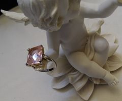 ***TOP*** Ring mit Rosa Stein ***TOP***