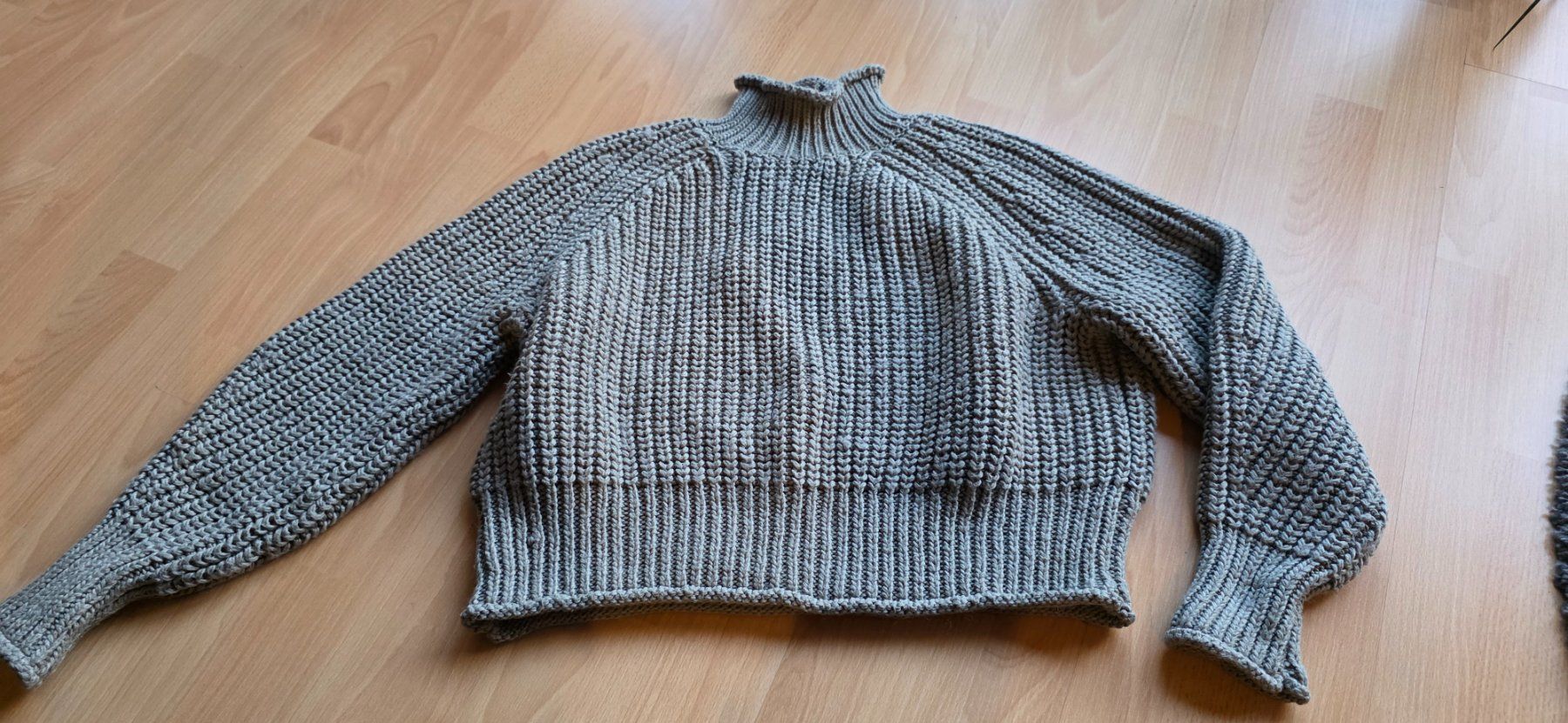 Maglioni & Felpe: Winter Strickpullover Rollkragen Gr. s, neuwertig! – Usato da Niederbipp venduto da Tamara15101995