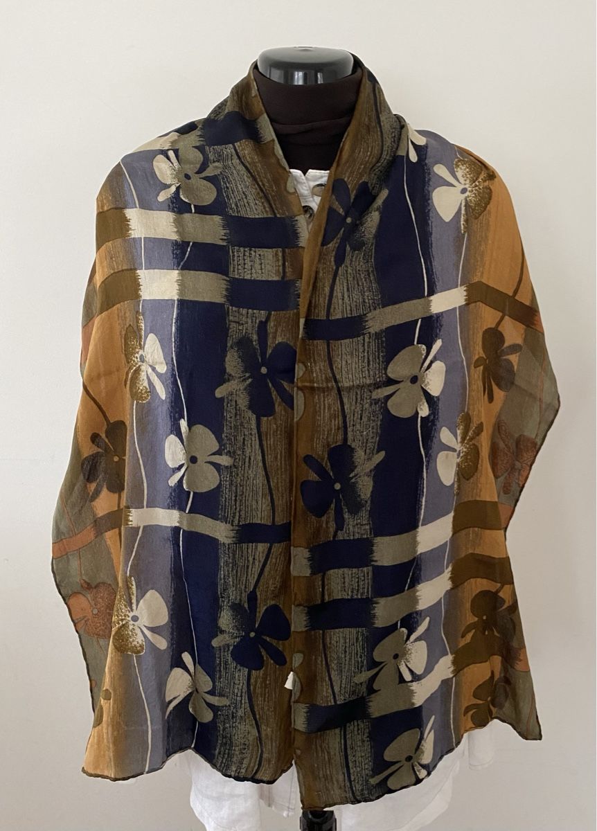 Foulard & Sciarpe: Eleganter Seidenschal / Tuch – Usato da Jona venduto da Flamingoo 3