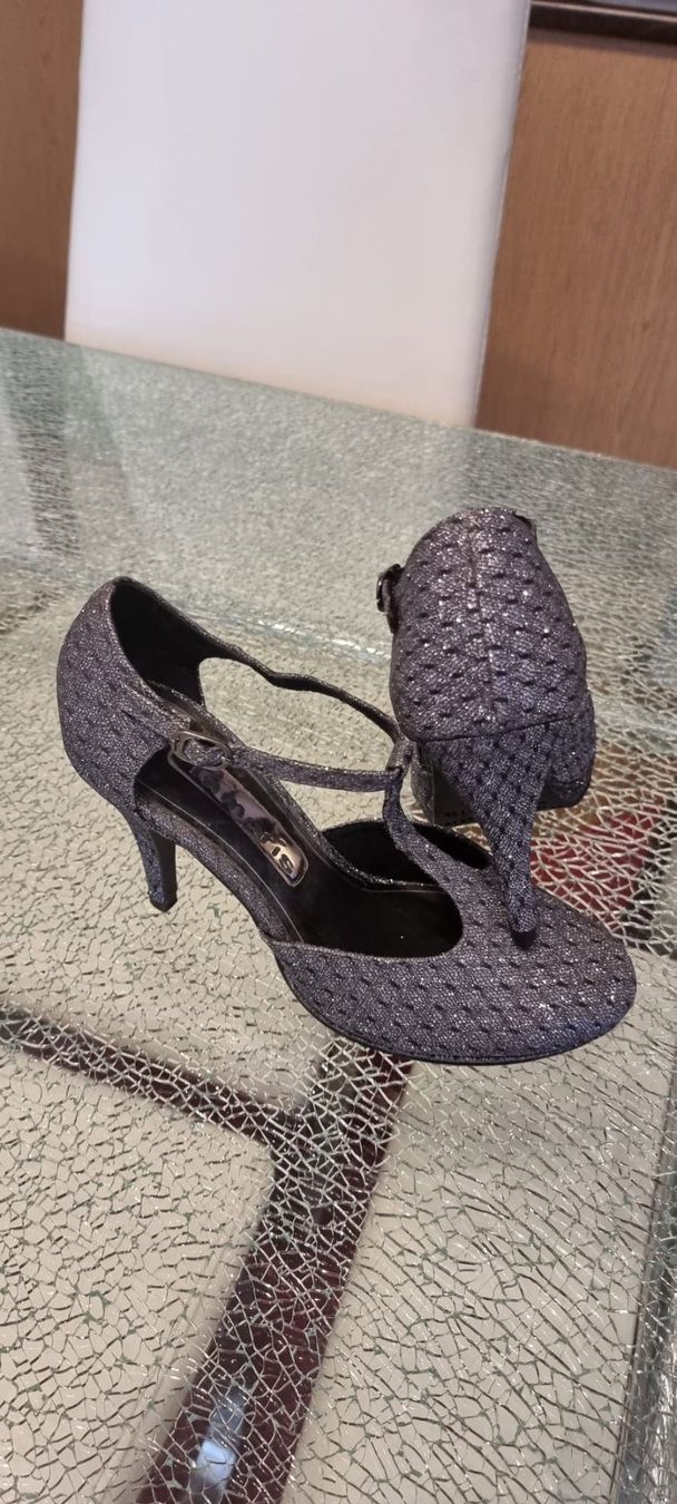 Tamaris Damenschuhe: Tamaris Gr. 38 – Neu und originalverpackt aus Luzern von Edii025 8
