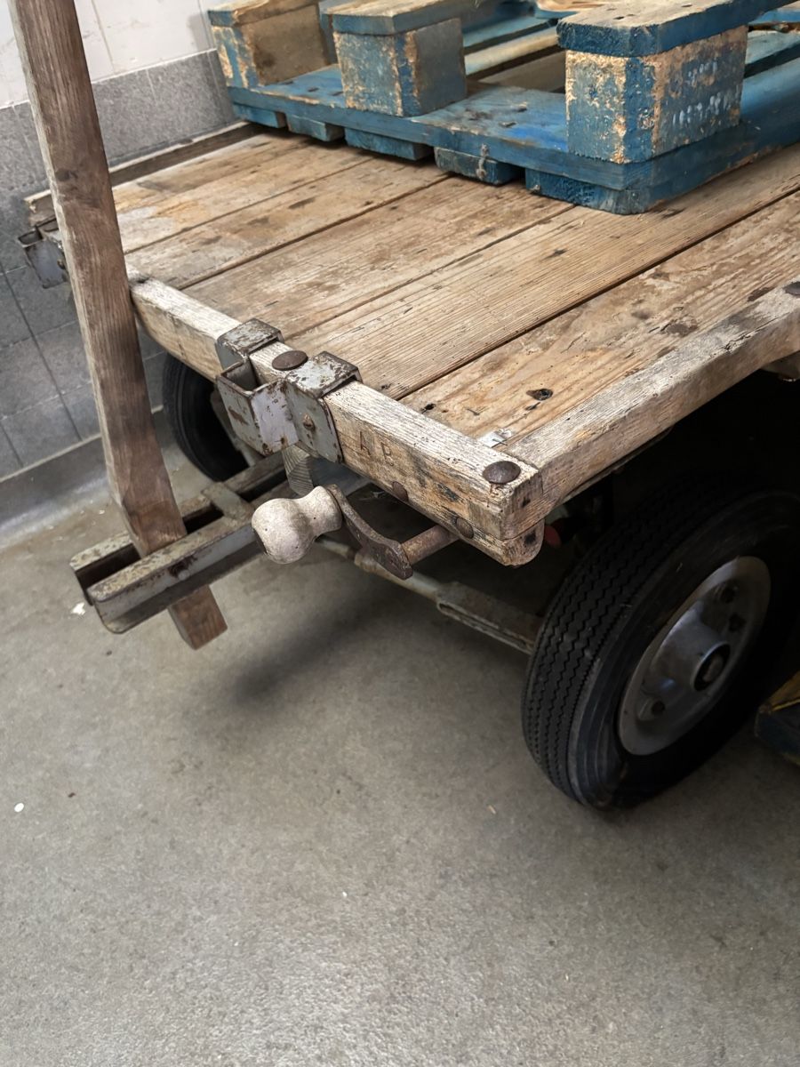 Schubkarren: Holzwagen – Gebraucht aus Mellingen von tigerschneuzli 2