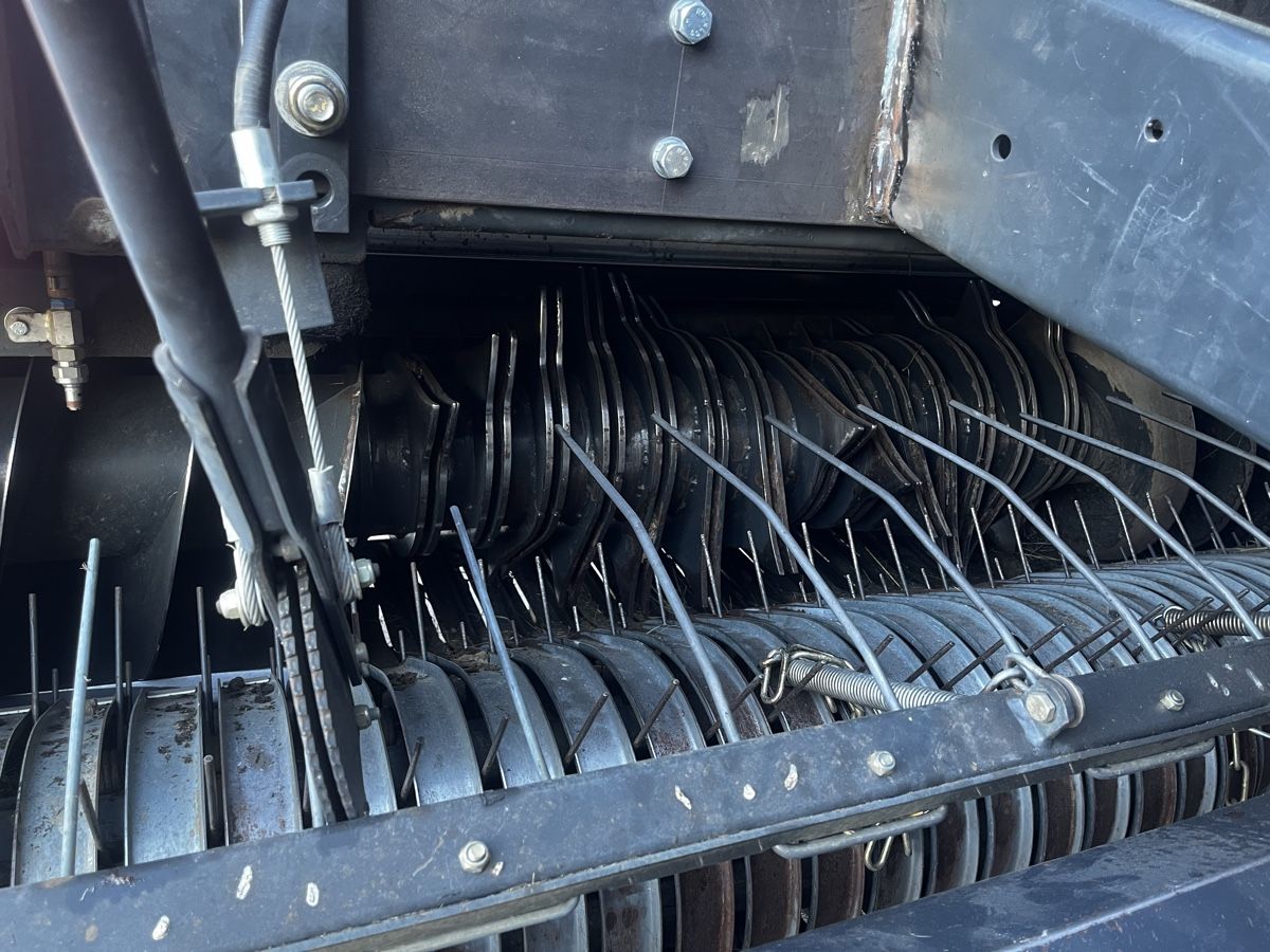 Alle Maschinen: Kuhn VB2160 – Gebraucht aus Bigenthal von trekeerfahrer 1