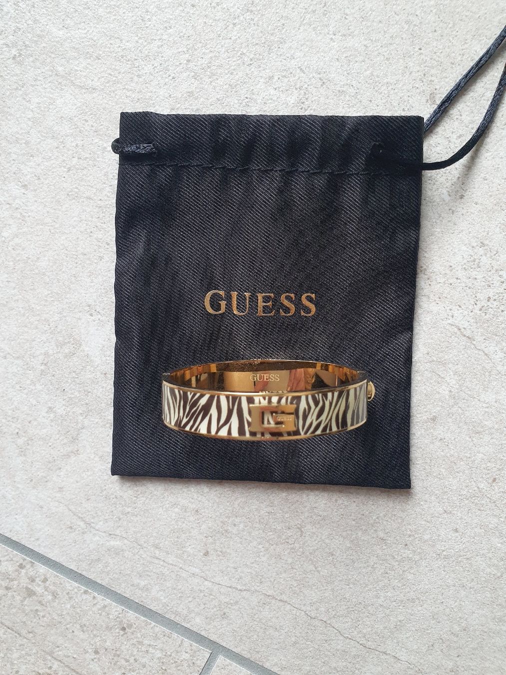 Guess Bracciali & Braccialetti: Armband von Guess – Nuovo (secondo la descrizione) da Wettingen venduto da __Dom__ 2