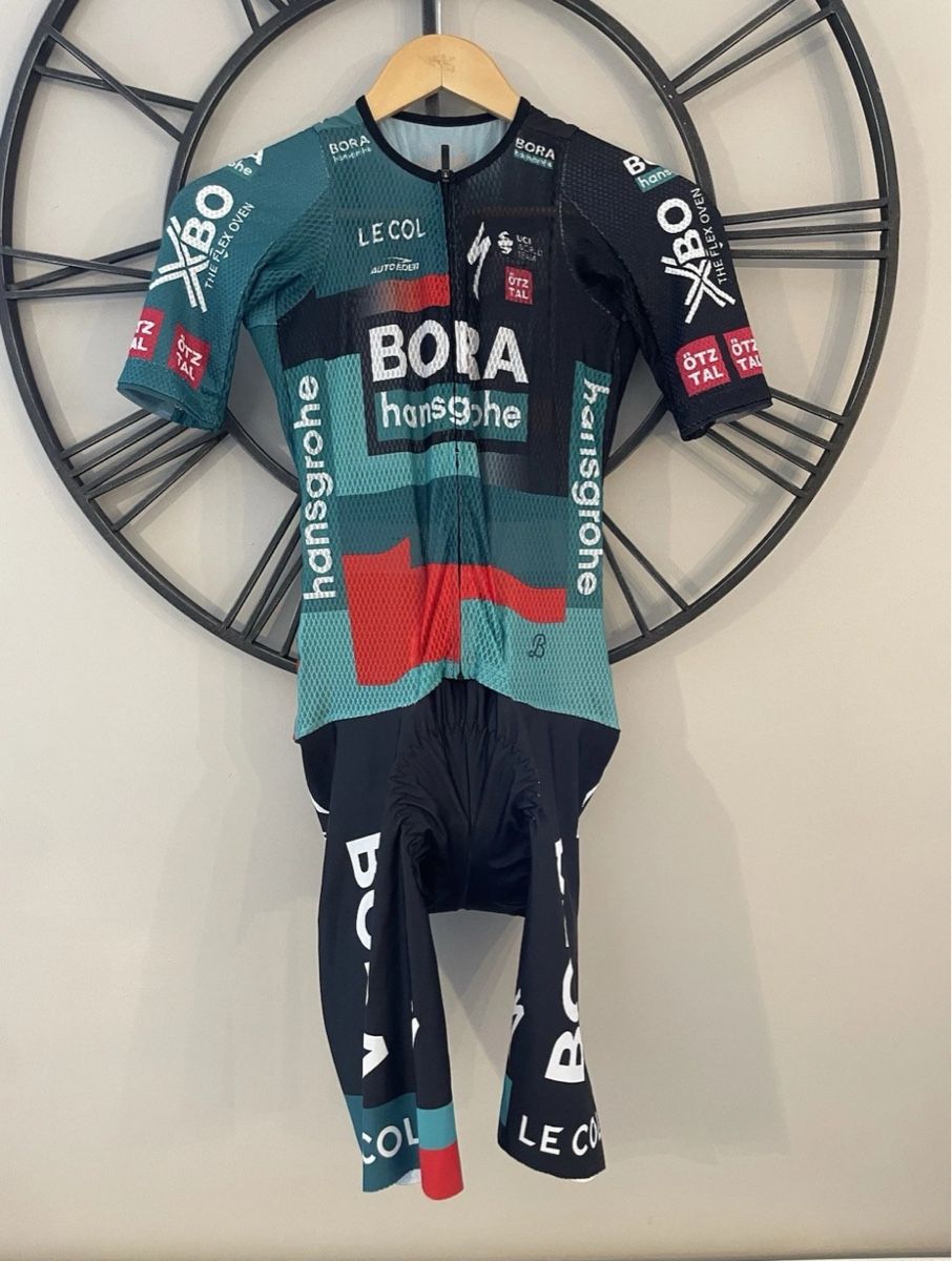 Canottiere & Pantaloni: BORA hansgrohe Radrennanzug, Grösse S – Usato da Nennigkofen venduto da Sii_16