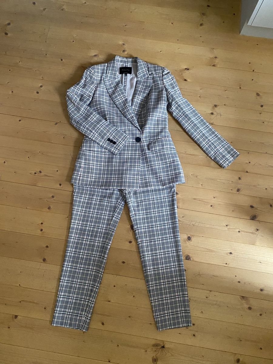 Ensembles & Tailleurs: Massimo Dutti Anzug (Hose & Blazer)Gr. 38, Wolle – D'occasion à Stäfa par gal_hl2w 1