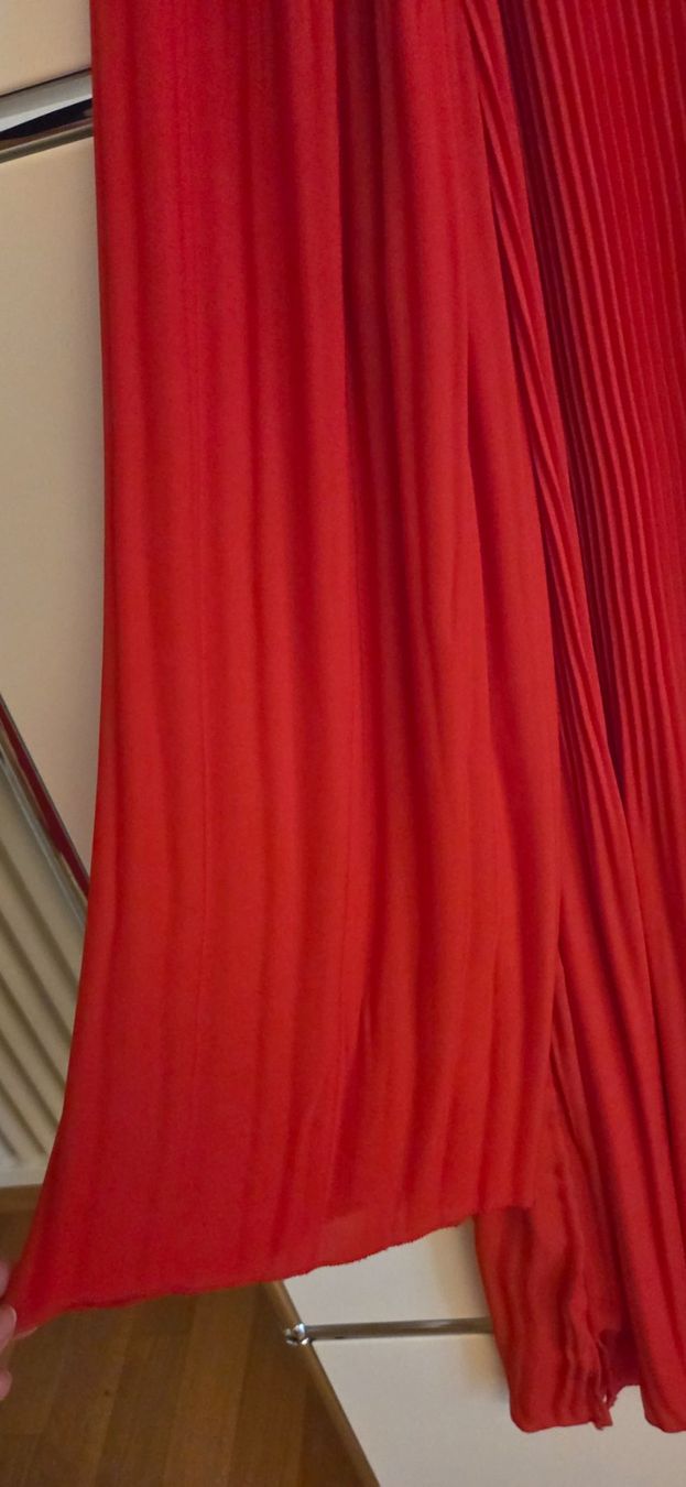 Zara Vestiti: Zara - Rotes Plissee Kleid – Usato da Zürich venduto da Nala2811 6