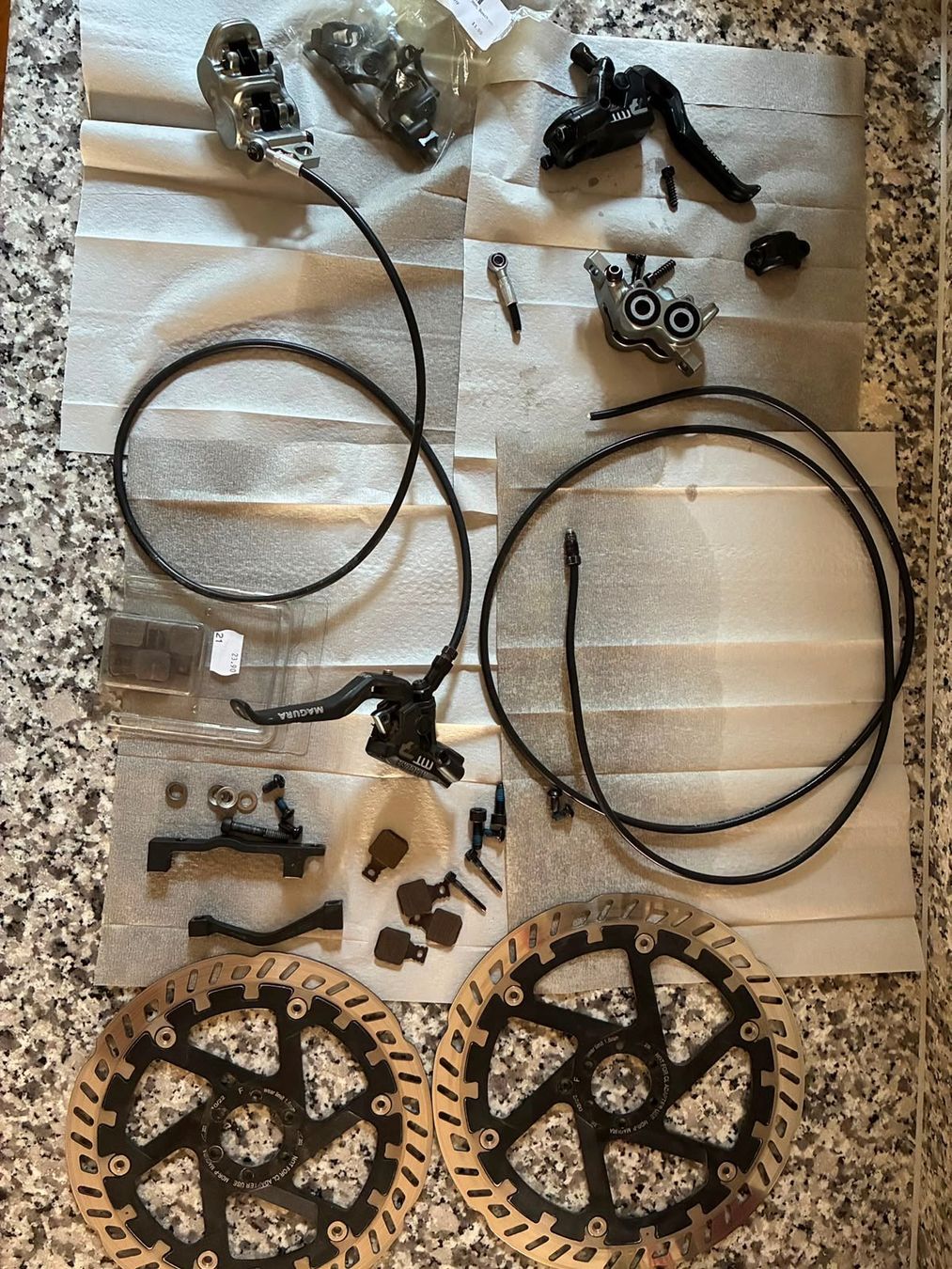 Magura Pièces détachées: Magura MT7 Scheibenbremsen-Set – D'occasion à Basel par bil_8mvw 1
