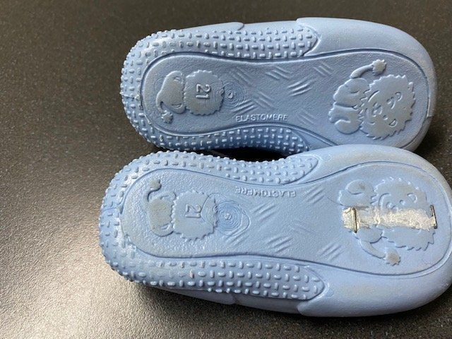 Schuhe für Jungen: Finken Hausschuhe Grösse 21 – Gebraucht aus Emmen von Aribini 5