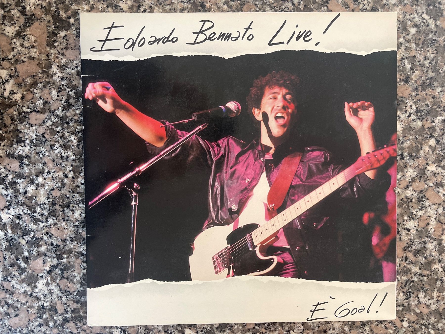 Dischi in vinile: A218/Edoardo Bennato Live! E' Goal! – Usato da Frutigen venduto da Philippe_jsp