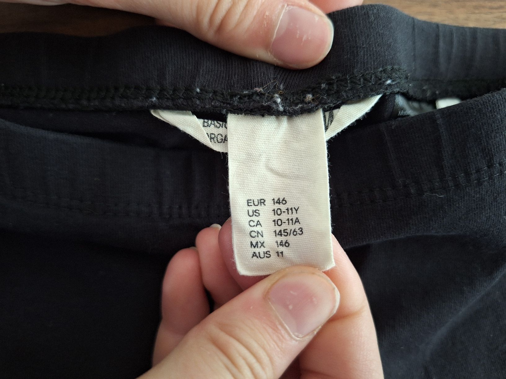 Lotti & Set di vestiti: Kleiderpaket 08 (3 Leggins, 2x 3/4) – Usato da Affeltrangen venduto da Salz-Pfeffer 2