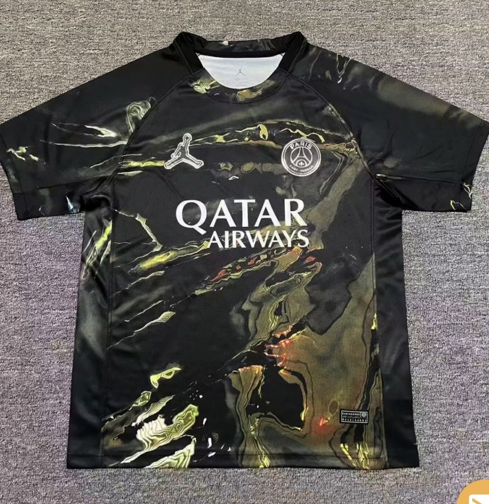 Canottiere & Pantaloni: PSG Stadium Night Edition Desire Doué – Usato da Basel venduto da kleinerprinz