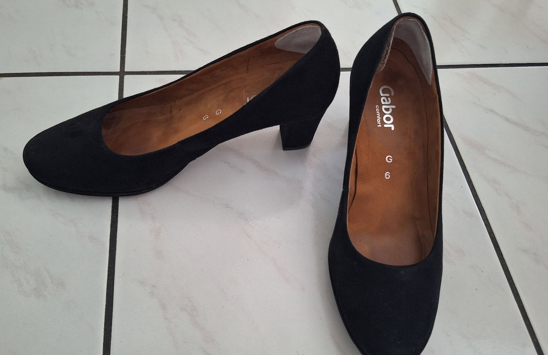Gabor Scarpe da donna: Gabor Damen Pumps, schwarz, Gr. 39 – Usato da Brig venduto da snowball92 1
