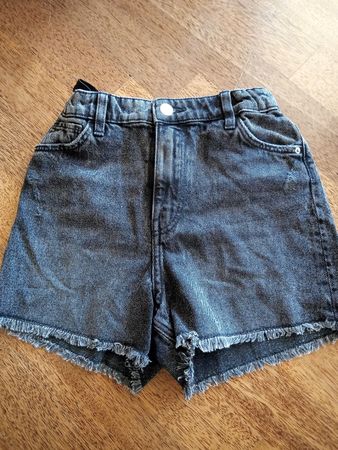 Jeans Shorts H&M grau Grösse 146 guter Zustand
