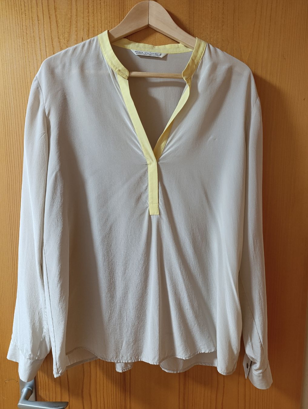 Camicette: Seidenbluse von Max Volmary – Usato da Wittnau venduto da norge010